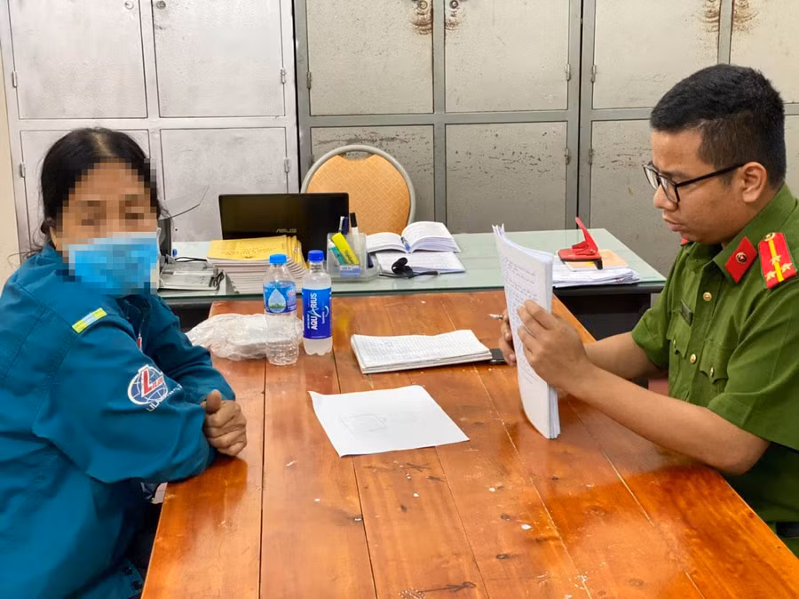 Cơ quan chức năng làm việc với Vũ Thị Thu Hiền.