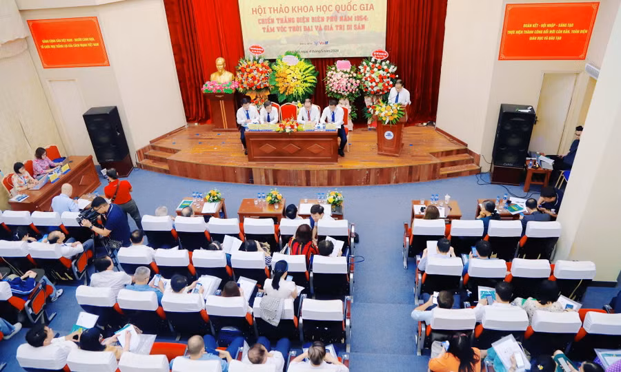 Toàn cảnh hội thảo.