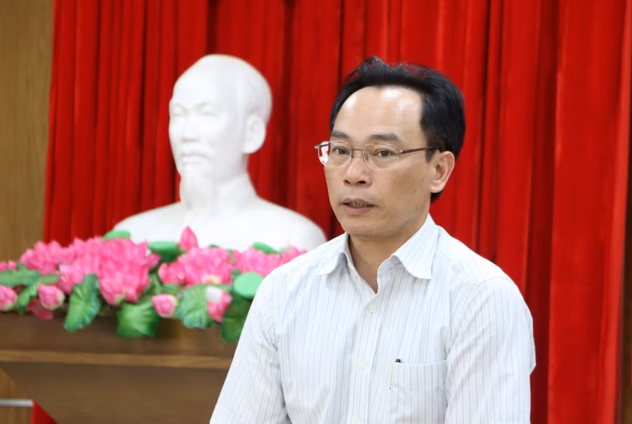 Thứ trưởng Hoàng Minh Sơn phát biểu chúc mừng tập thể Báo Giáo dục &amp; Thời đại
