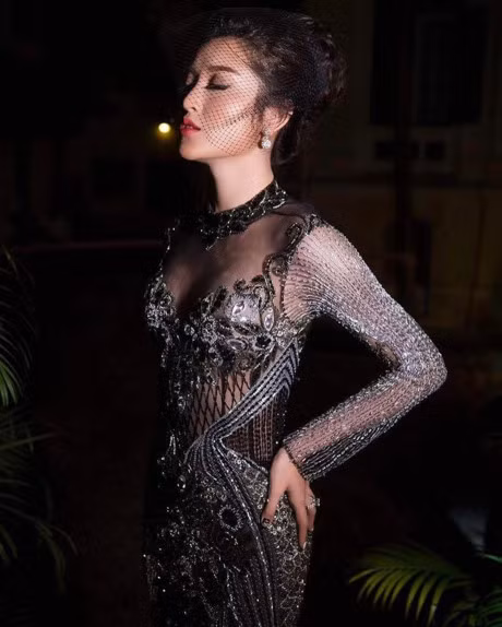 A hau Huyen My u buon nhung van dep 