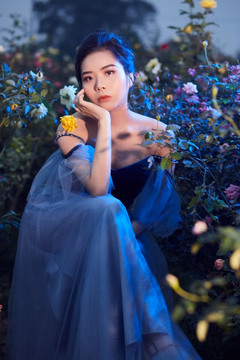 Vừa qua, Khánh Huyền còn tham gia vào vòng bình chọn online của cuộc thi The Face Viet Nam. Hiện tại, cô nàng đang nhận về lượt bình chọn khá cao, trở thành cái tên "đáng gờm" của cuộc thi này.
