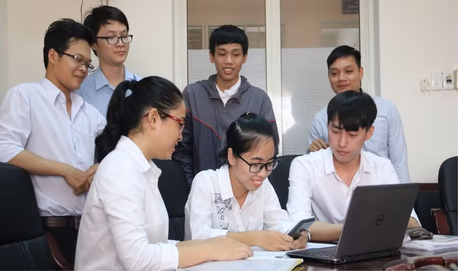 Sinh viên Trường ĐH Sư phạm (ĐH Huế). Ảnh: ITN