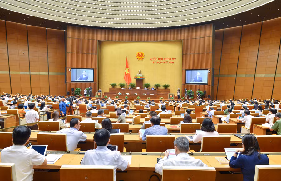 Toàn cảnh Phiên họp.