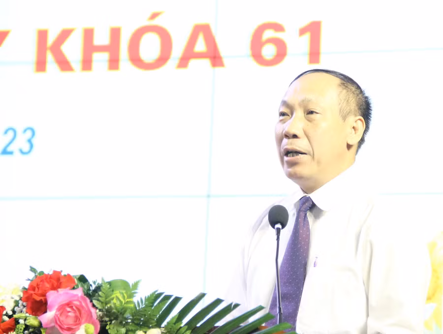 PGS.TS Nguyễn Xuân Thạch – Trưởng Ban Quản lý đào tạo Học viện Tài chính báo cáo tại buổi lễ. PGS.TS Nguyễn Xuân Thạch – Trưởng Ban Quản lý đào tạo Học viện Tài chính báo cáo tại buổi lễ.