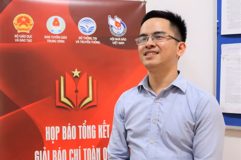 Nhà báo Lê Thanh Hùng, báo điện tử VietNamNet 