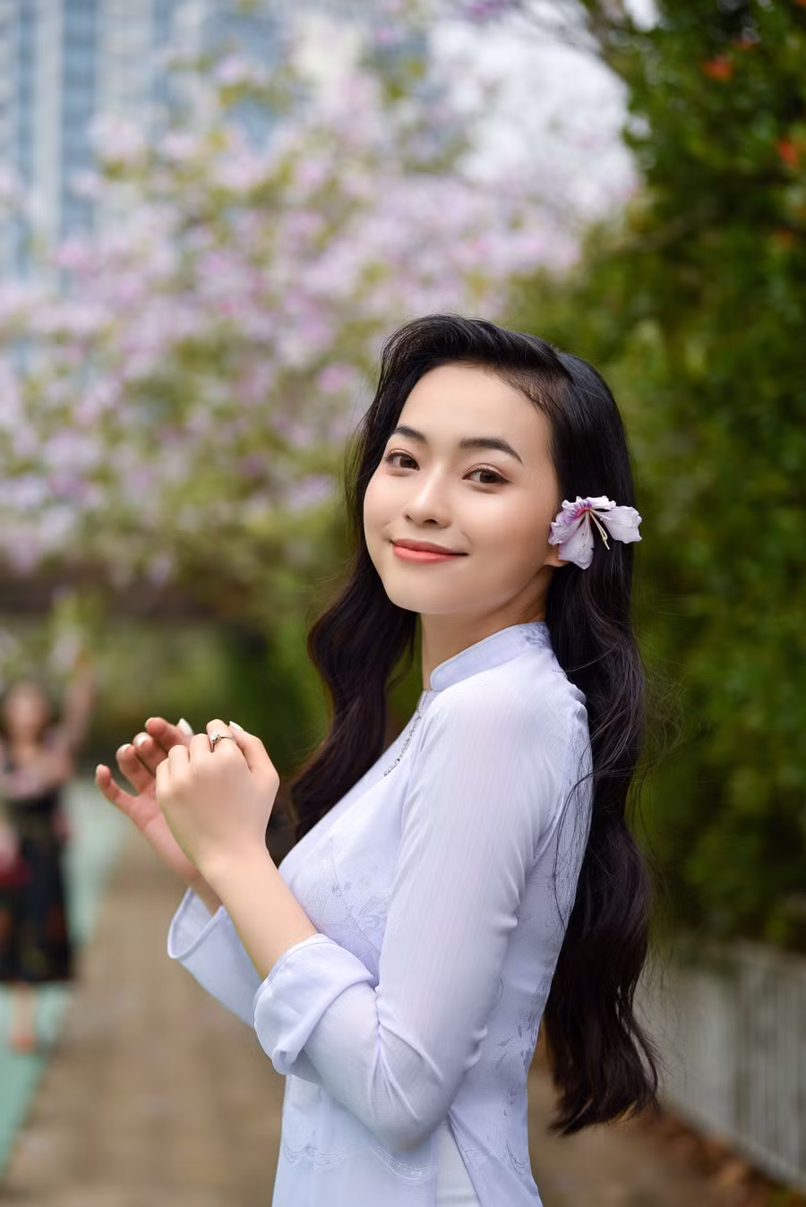 Đây là món quà cô được mẹ may tặng khi bước vào lớp 10.