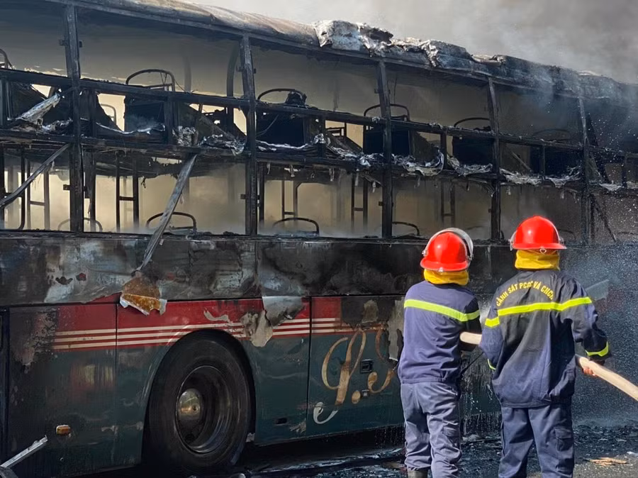 Ngay sau khi nhận được tin báo lực lượng chức năng đã có mặt tại hiện trường.