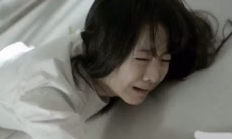 18 tuoi da lam vo va co 2 dua con xinh xan - Anh 1