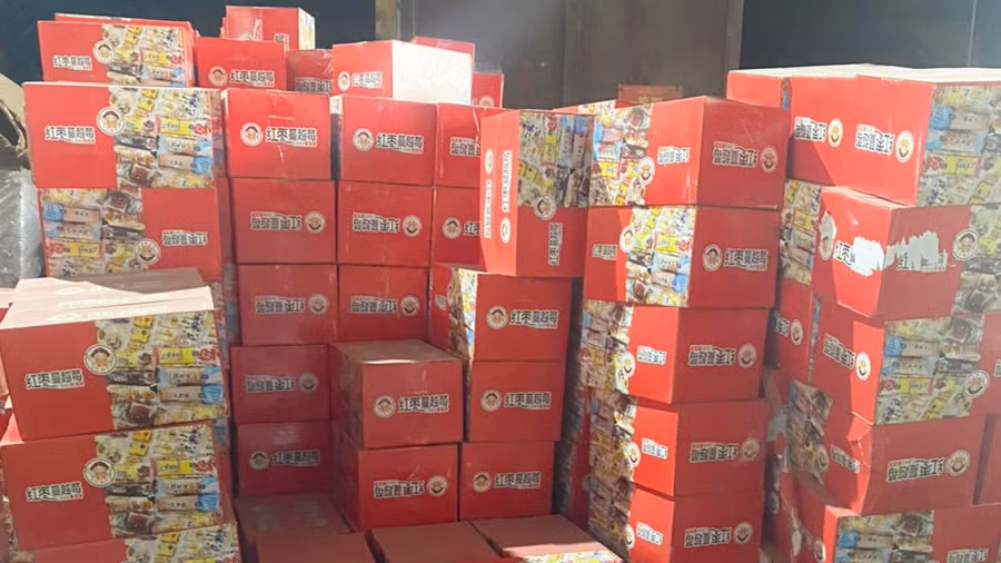 Lô bánh không có nội dung thể hiện nguồn gốc xuất xứ. Lô bánh không có nội dung thể hiện nguồn gốc xuất xứ.