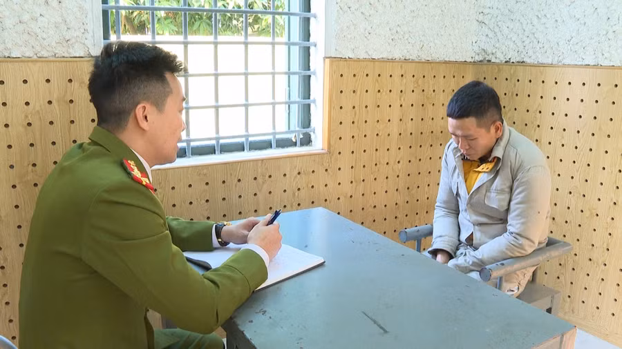 Cơ quan chức năng làm việc với đối tượng Nguyễn Viết Dương.