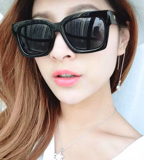 10 mon do thoi trang cu he den la phai sam ngay chang lo loi mot - Anh 18