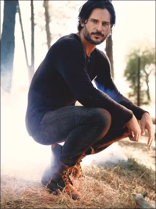 Joe Manganiello khoe cơ thể hấp dẫn của một Spider-Man ảnh 6