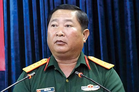 Thiếu tướng Trần Văn Tài.