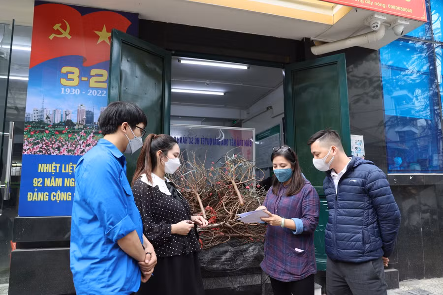 Ngày ông Công ông Táo đặc biệt của gia đình có F0 điều trị tại nhà ảnh 1