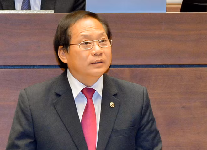 Bộ trưởng Trương Minh Tuấn: Tập trung vào 4 nhà thì lúc đó mới hy vọng chúng ta xây dựng được một hệ sinh thái số của Việt Nam đáp ứng yêu cầu thay thế 2 mạng lớn là youtube và facebook