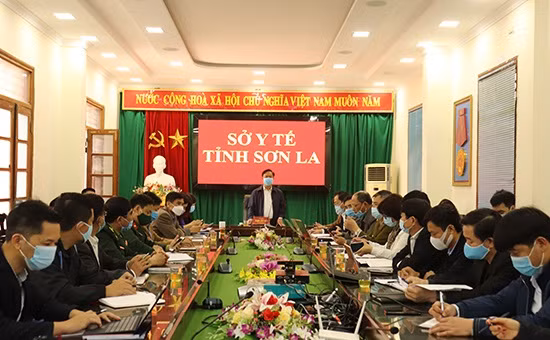 UBND tỉnh Sơn La chỉ đạo tạm dừng lễ hội, hạn chế tối đa tập trung đông người để phòng dịch Covid-19.