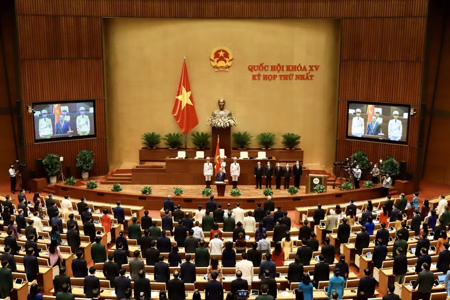 Chủ tịch nước Nguyễn Xuân Phúc tuyên thệ trước Quốc hội và cử tri.