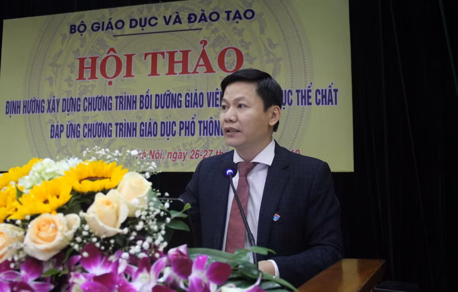 PGS Nguyễn Thanh Đề phát biểu tại hội thảo