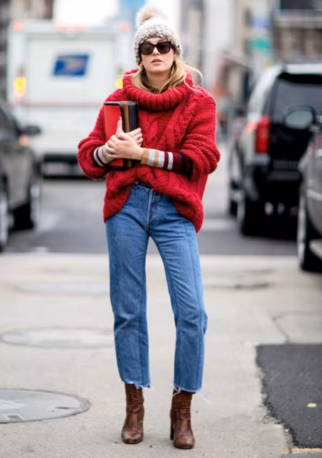 5 tuyet chieu bien tau do jean va denim cho mua lanh - Anh 1