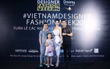 A hau Tra Giang tai xuat voi ve dep goi cam - Anh 1