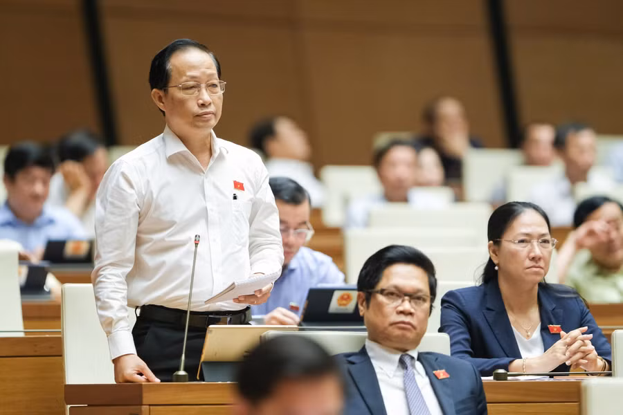 Đại biểu Nguyễn Trúc Sơn- Đoàn ĐBQH tỉnh Bến Tre