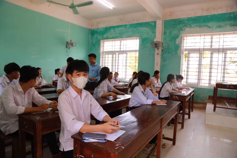 Kỳ thi tuyển sinh lớp 10 năm học 2024-2025 có nhiều điểm ưu tiên với học sinh giỏi.