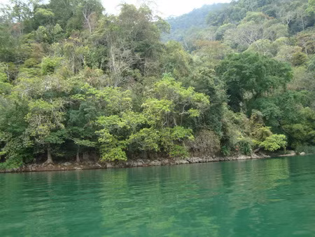 Mênh mông Ba Bể