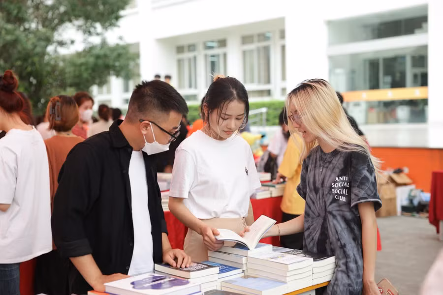 Ngày hội sách được diễn ra hàng năm, sự kiện cũng là hoạt động tiêu biểu của Ban chấp hành Đoàn trường Đại học Đại Nam.