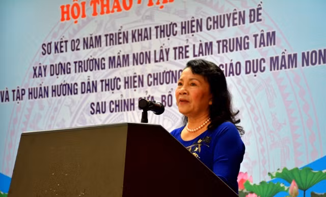 Thứ trưởng Nguyễn Thị Nghĩa phát biểu chỉ đạo tại Hội thảo Thứ trưởng Nguyễn Thị Nghĩa phát biểu chỉ đạo tại Hội thảo