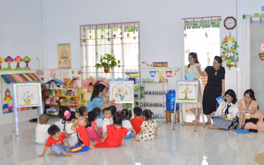 Tăng cường trao đổi chuyên môn, kinh nghiệm hay trong triển khai.