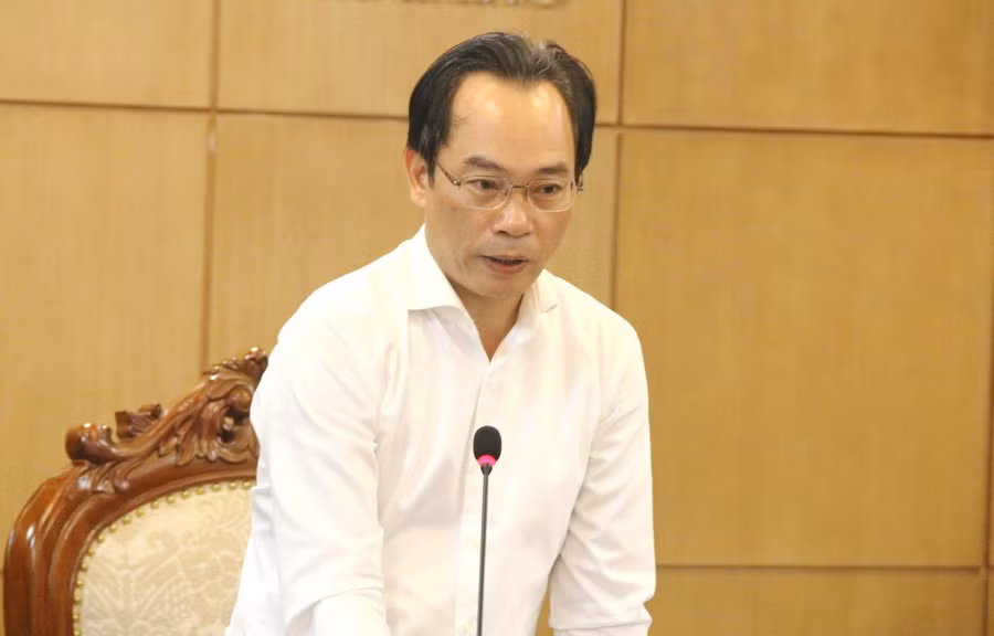 Thứ trưởng Bộ GD&amp;ĐT Hoàng Minh Sơn phát biểu tại Hội nghị.