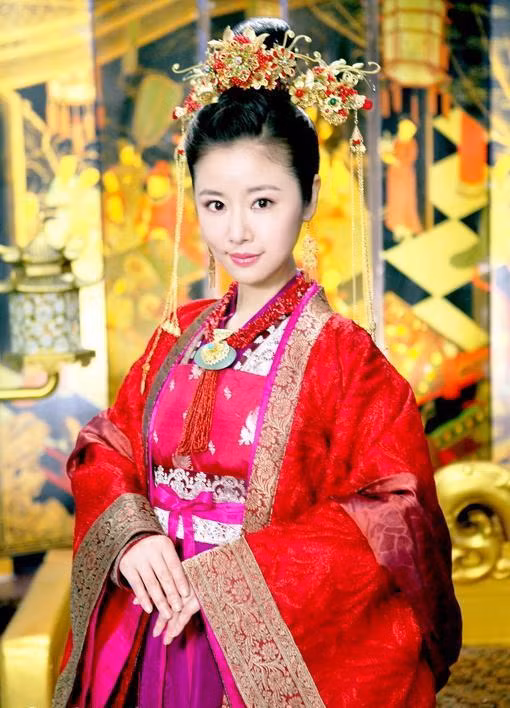 Lâm Tâm Như - người đẹp cổ trang ảnh 2