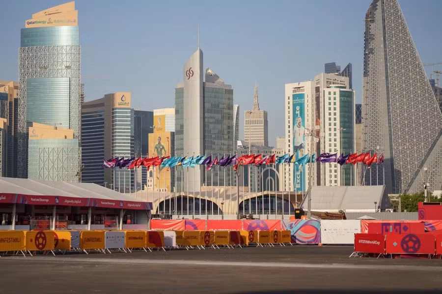 Nhiệt độ ban ngày hiện nay ở Qatar hiện tại vào khoảng 32 độ C. Ảnh: Sorin Furcoi/Al Jazeera. Nhiệt độ ban ngày hiện nay ở Qatar hiện tại vào khoảng 32 độ C. Ảnh: Sorin Furcoi/Al Jazeera.
