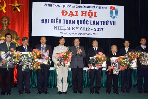 Tại Đại hội, Bộ GD&ĐT, Hội thể thao ĐH&CN Việt Nam cũng đã tặng Bằng khen cho 68 tập thể và 156 cá nhân có thành tích xuất sắc trong phong trào TDTT