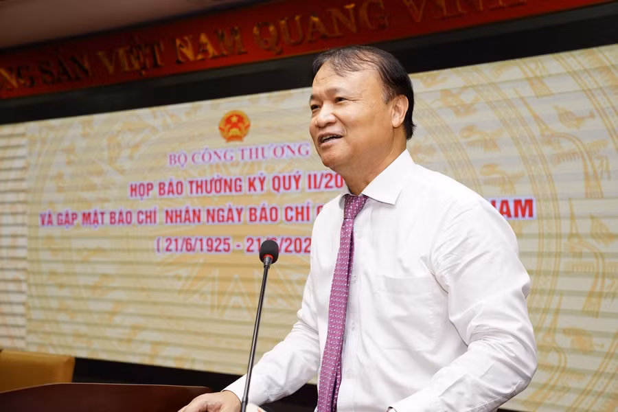 Thứ trưởng Bộ Công Thương Đỗ Thắng Hải.