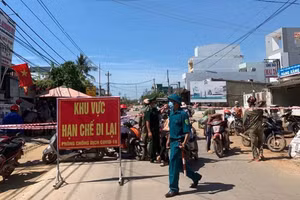 Một trong các chốt kiểm soát ra vào phường Tam Quan Bắc, thị xã Hoài Nhơn, tỉnh Bình Định. Ảnh: VOV.