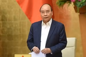 Thủ tướng phát biểu kết luận cuộc họp trực tuyến toàn quốc của Thường trực Chính phủ với Ban Chỉ đạo quốc gia và các địa phương. Ảnh VGP/Quang Hiếu