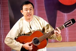 Từng là ca sĩ, nhạc công vì sao Chí Tài lại chuyển hướng sang hài?