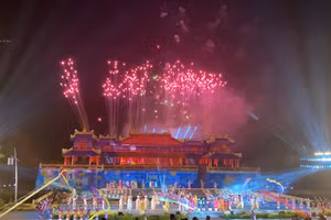 Nghệ thuật kết pháo hoa đặc sắc tại Lễ khai mạc Festival Huế 2022
