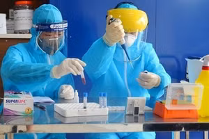 Hà Nam: Thêm 2 bệnh nhân Covid 19 khỏi bệnh được ra viện