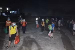 Nam Định: Một học sinh lớp 6 dương tính với SARS-CoV-2 do lây nhiễm từ mẹ