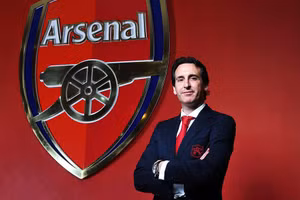 Cựu HLV Arsenal tái xuất Ngoại hạng Anh 