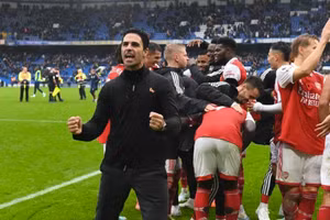 Arsenal làm được điều đặc biệt ‘15 năm có 1’ trước Giáng sinh 