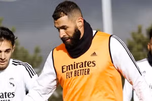 Pháp triệu hồi Quả bóng Vàng Benzema đấu Argentina ở chung kết World Cup? 