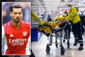 Sao Arsenal bị đâm dao trong siêu thị, phải lên trực thăng đi cấp cứu ở Ý