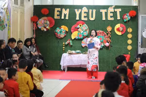 Chương trình Em yêu Tết đầy ý nghĩa của cô trò Trường Tiểu học Bình Minh.