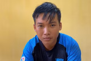 Rao bán nông cụ giả rẻ để chiếm đoạt tài sản