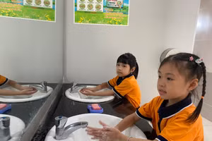 Học sinh Trường Tiểu học Đoàn Kết. Ảnh Ngô Chuyên.