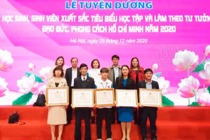 Các tập thể, cá nhân của tỉnh Phú Thọ được vinh danh tại Cuộc thi “Tuổi trẻ học tập và làm theo tư tưởng, đạo đức, phong cách Hồ Chí Minh” năm 2020.