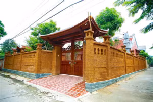 Dù khá đắt đỏ nhưng nhiều người vẫn chọn đá ong để xây dựng biệt thự.